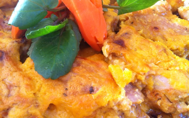 Frango assado com creme de milho