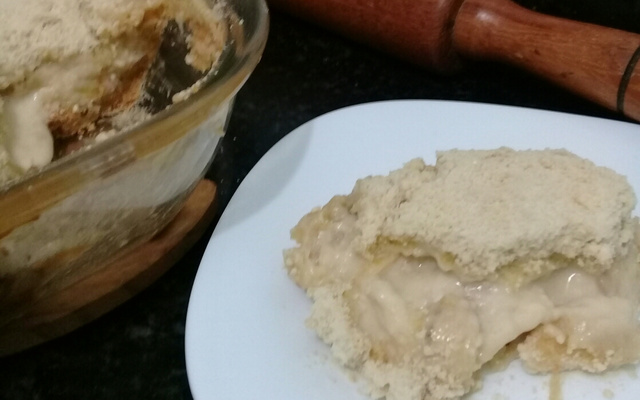 Bolo farofa de banana