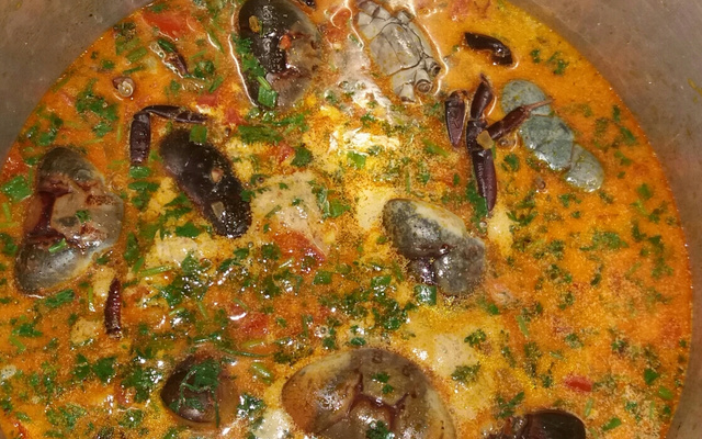 Caranguejo ao leite de coco