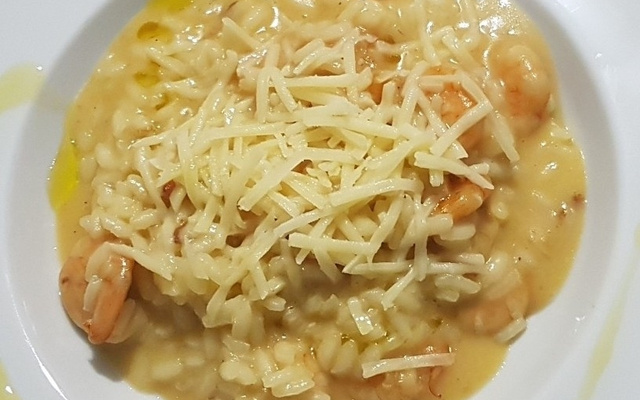 Risoto de Camarão com queijo 