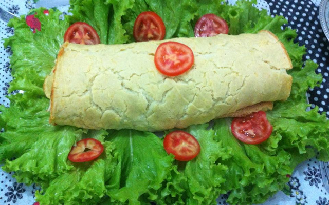 Rocambole de batata recheada com frango