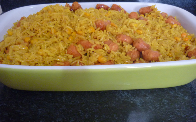 Lingüiça de frango com arroz