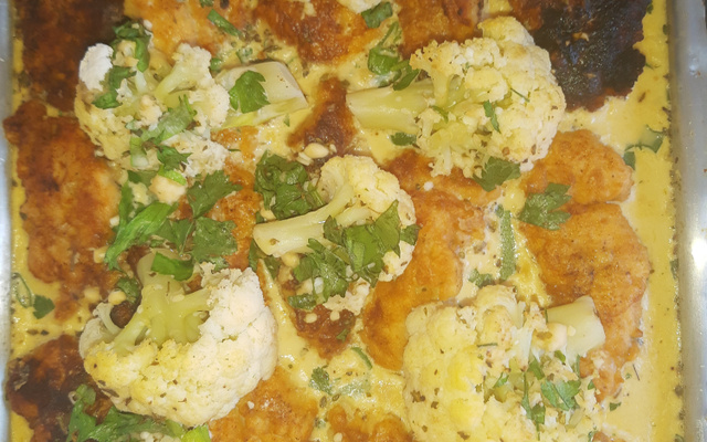 Filé de frango com couve flor ao forno