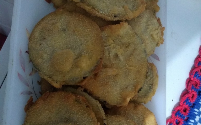 Berinjela a milanesa