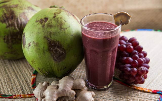Suco de açaí refrescante
