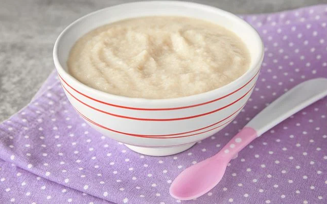 Mingau ou papa de maizena