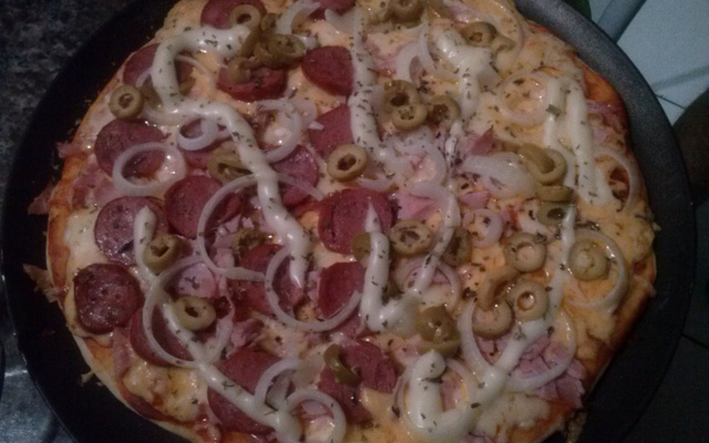 Massa fácil para esfirras, hambúrguer assado, pizza e enroladinhos assados