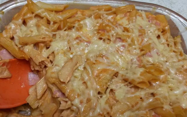 Macarrão com requeijão