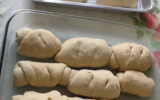 Pão caseiro simples