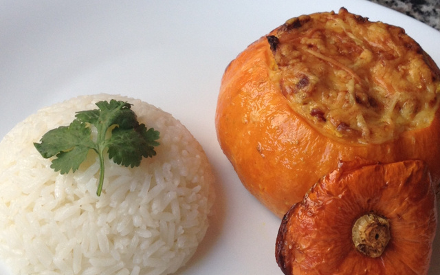 Mini-moranga recheada com carne seca e cream cheese