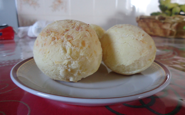 Pão de queijo mineiro