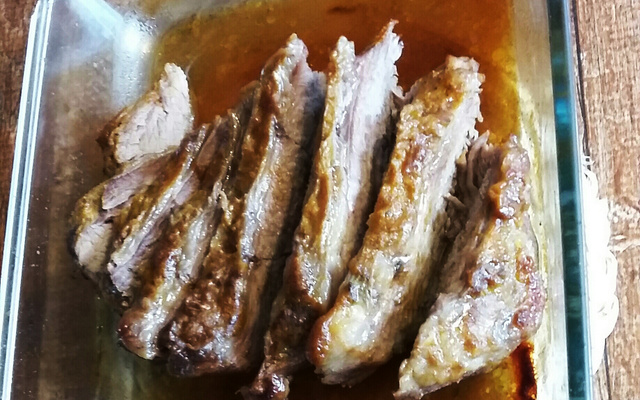 Maminha ao forno com caldo de carne