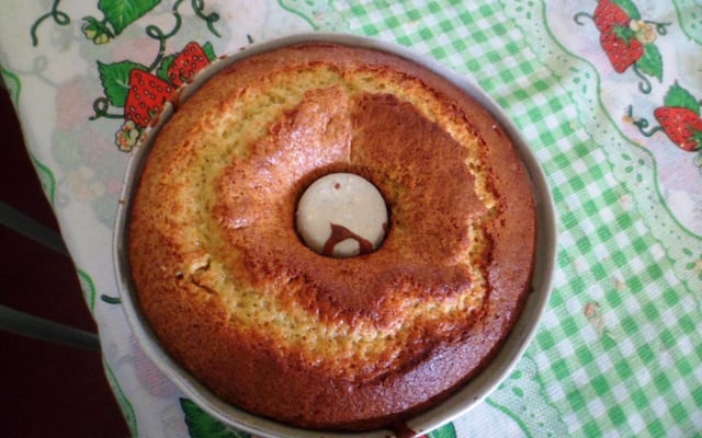 Bolo de banana com farinha de trigo