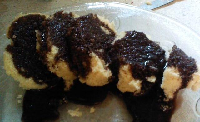 Bolo de baunilha na caneca