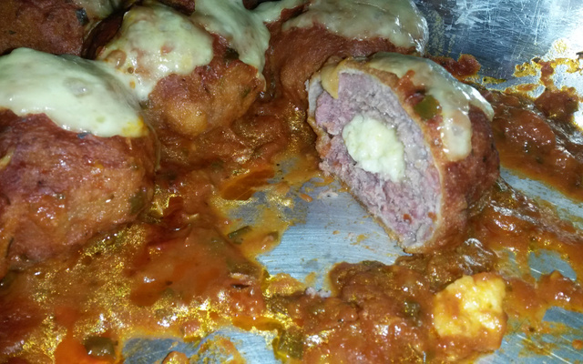 Polpetone de carne recheado