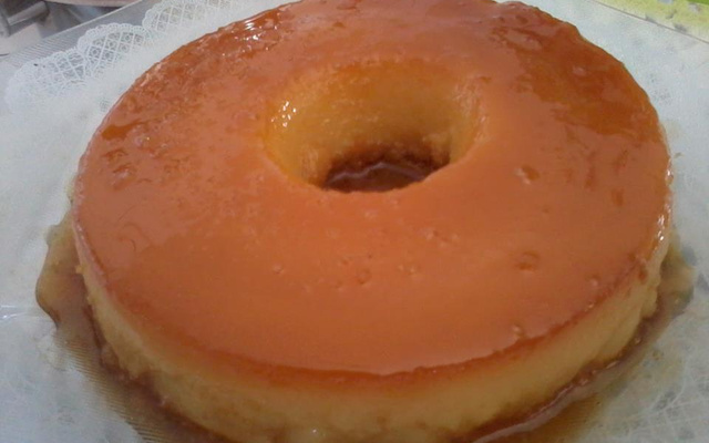 Pudim de leite ninho