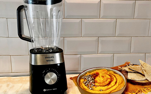 Homus de cenoura no liquidificador