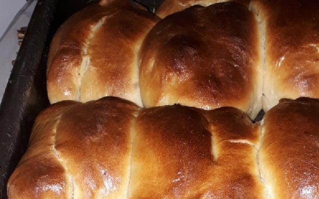 Pão caseiro de leite condensado