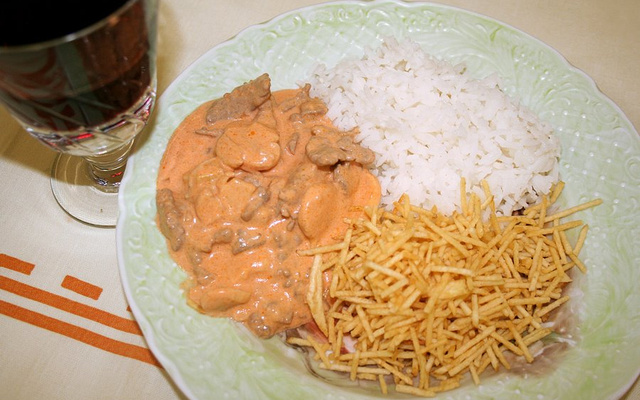 Estrogonofe de frango