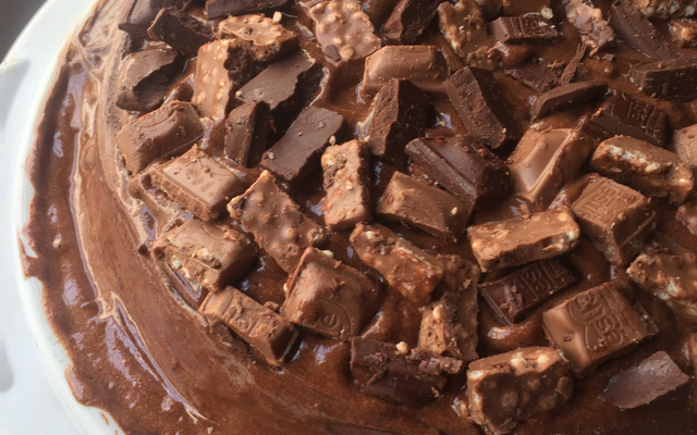 Bolo mousse de chocolate