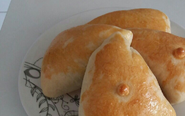 Esfiha da Tia Nenê - fácil - fácil