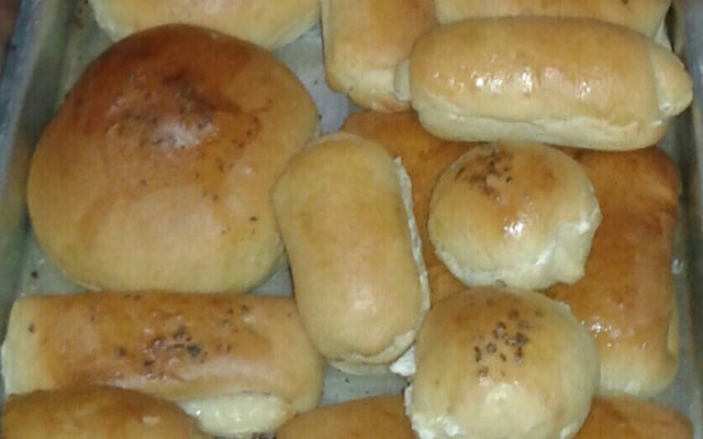 Massa para pizza, esfiha, joelho e outros salgados assados