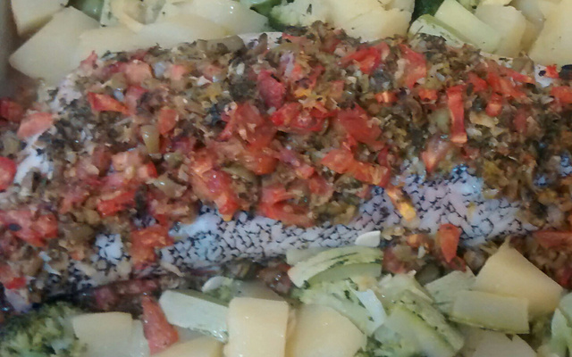 Peixe assado à moda pantaneira