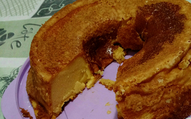 Bolo cremoso de milho rápido e prático