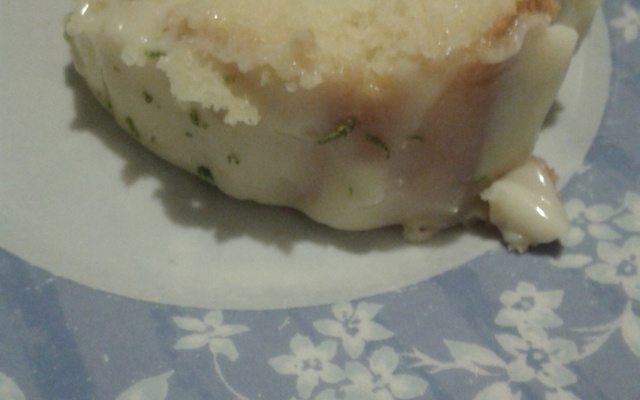 Bolo delícia fofa de limão