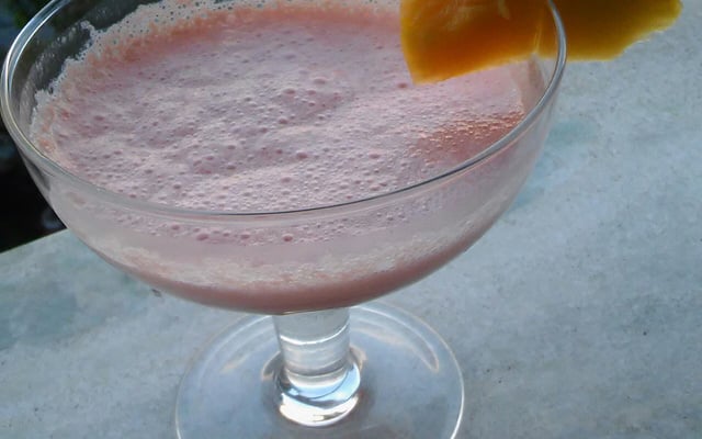 Coquetel de frutas sem álcool