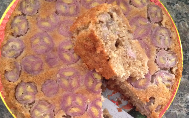 Bolo de banana integral com laranja