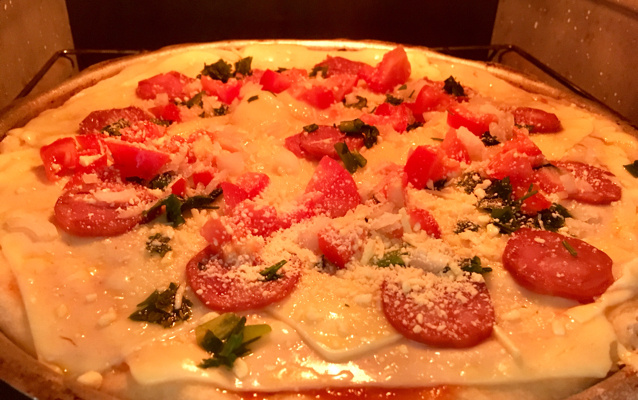 Massa de pizza com fermento de bolo