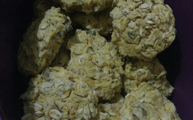 Bolinho integral assado de grão-de- bico