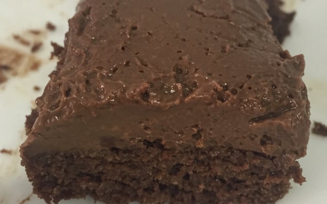 Bolo de chocolate com coco sem farinha
