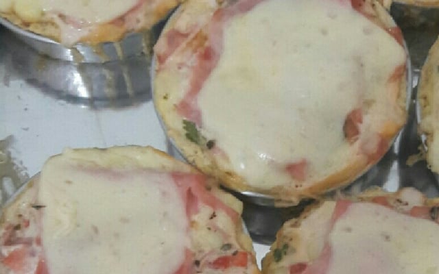 Miniquiche de presunto e queijo