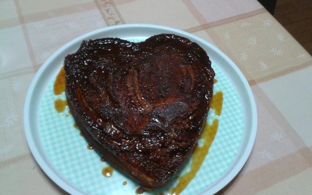 Bolo de banana caramelada