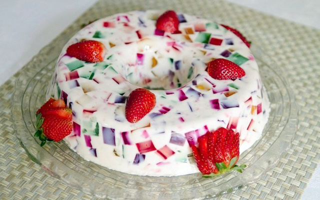 Gelatina colorida da Gi