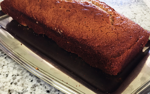 Bolo leve de aveia e granola