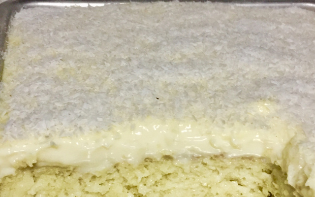 Bolo gelado com creme