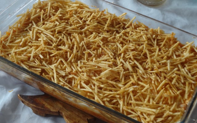 Frango com Catupiri e batata palha da tia Gracia