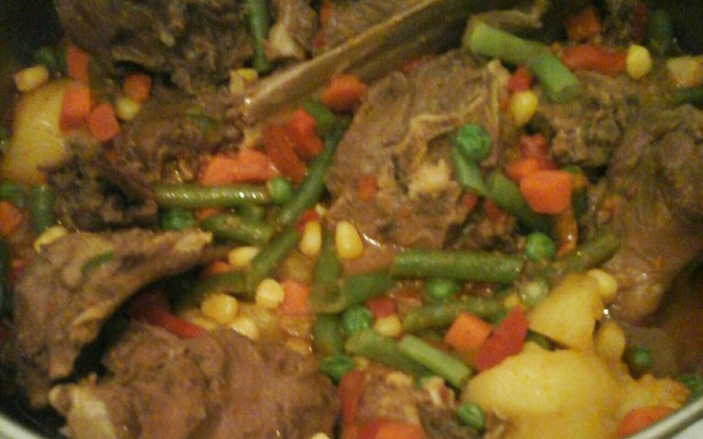 Cabrito à jardineira