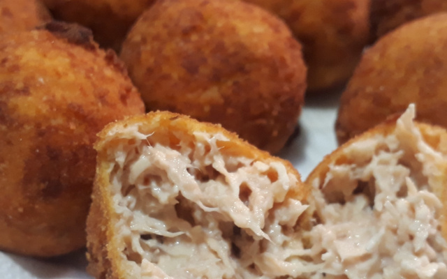 Coxinha sem massa