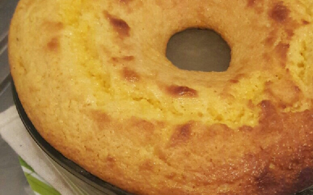 Bolo cremoso de milho