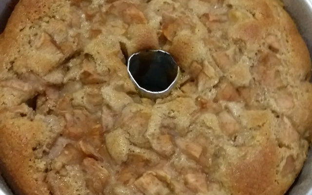 Bolo de pêra com aveia