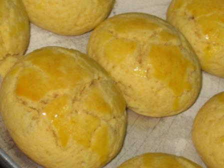 Broinha quebradiça de fubá