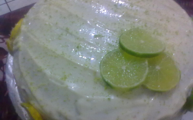Bolo verde de limão