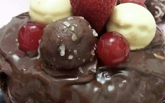 Panetone recheado com sorvete