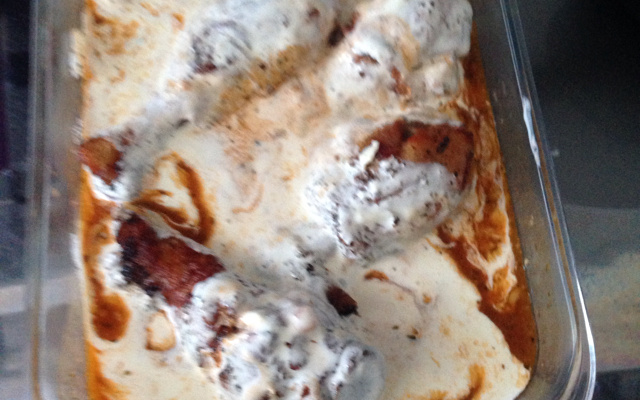 Coxa de frango com creme de leite