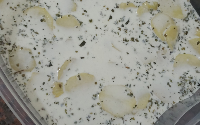 Batata gratinada de micro-ondas