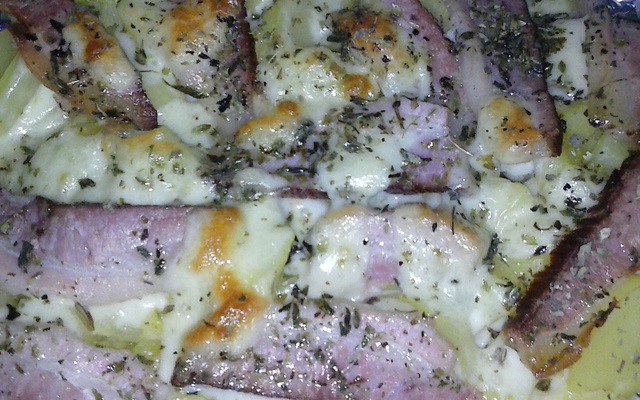 Batatas gratinadas com bacon